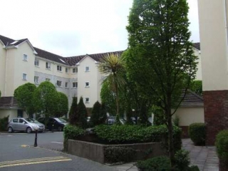 Deanshall Crosses Green